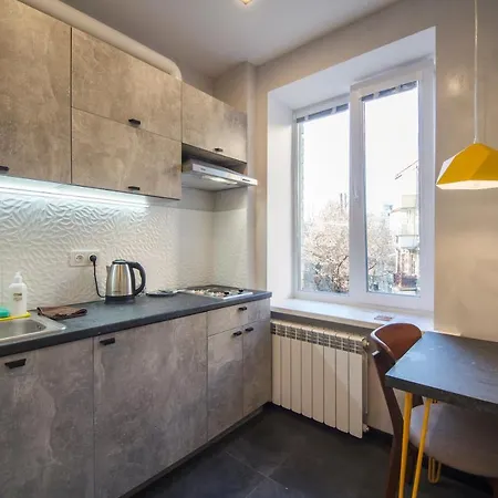 Near Parus Business Centre * Kiev