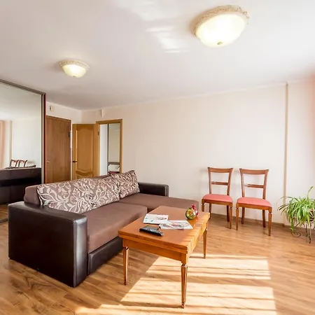 Near Parus Business Centre Apartament *
