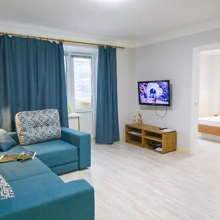 Near Parus Business Centre * Kiev