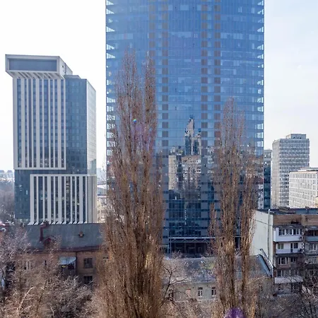 Daire Near Parus Business Centre
